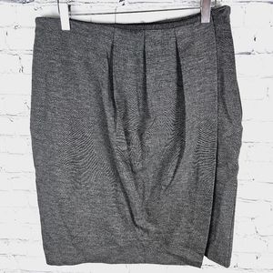 BANANA REPUBLIC | pleat front stretch lined side zip career skirt